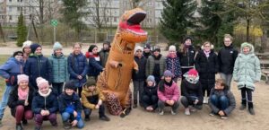 Read more about the article Was macht denn ein T-Rex mit Ostereiern in unserer Kita “Am Stadtwald”?